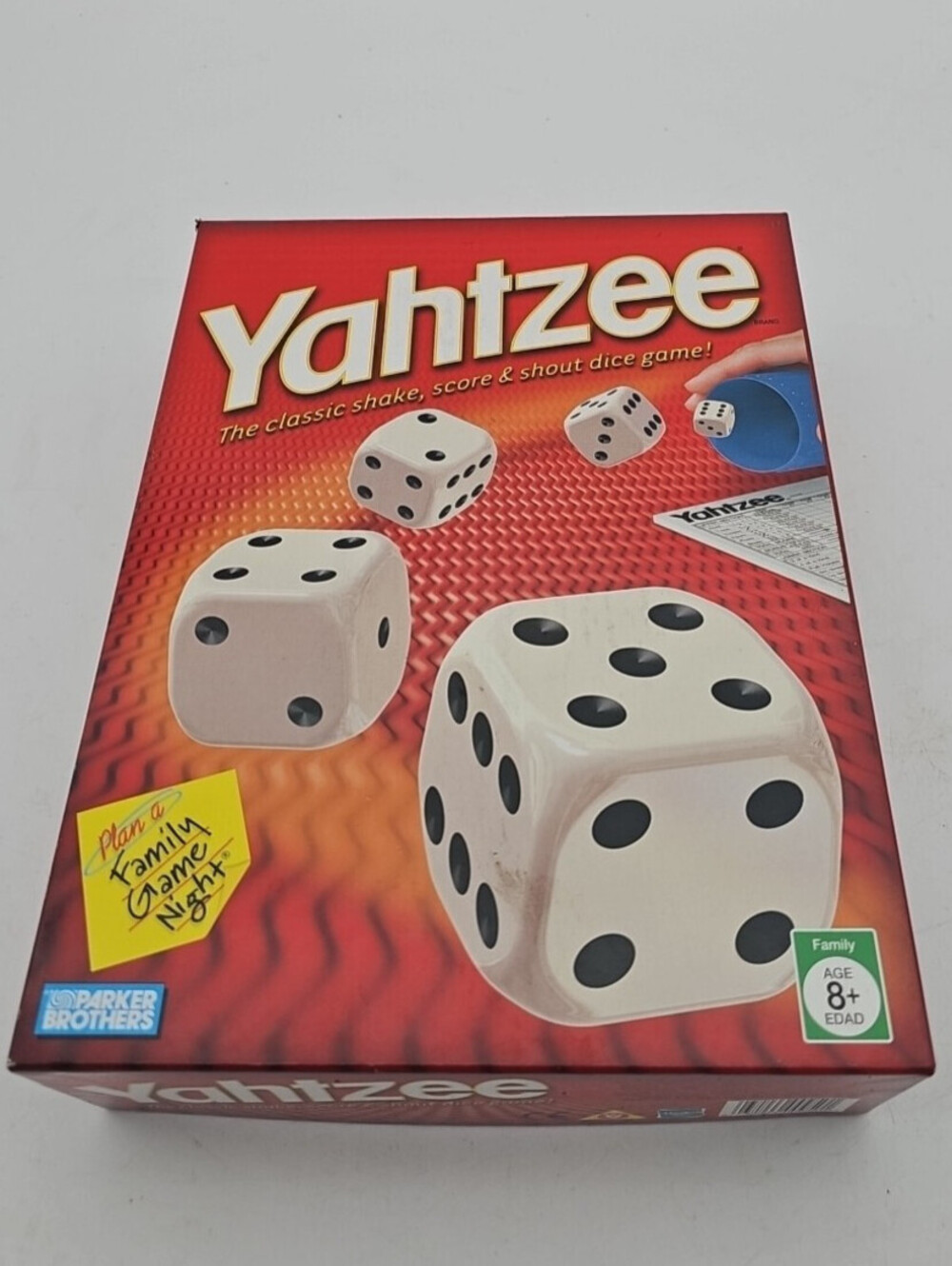 VTG 1996 Milton Bradley Yahtzee Dice Game For Family Game Night. Complete